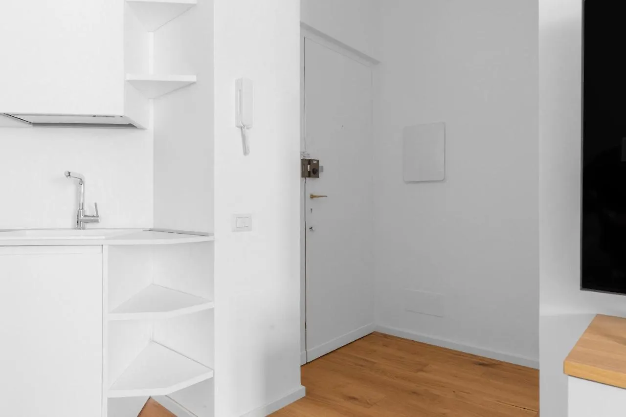 La Dolce Vita - Luxury Stylish Flat In Trastevere 60Sqm Rome 0*,